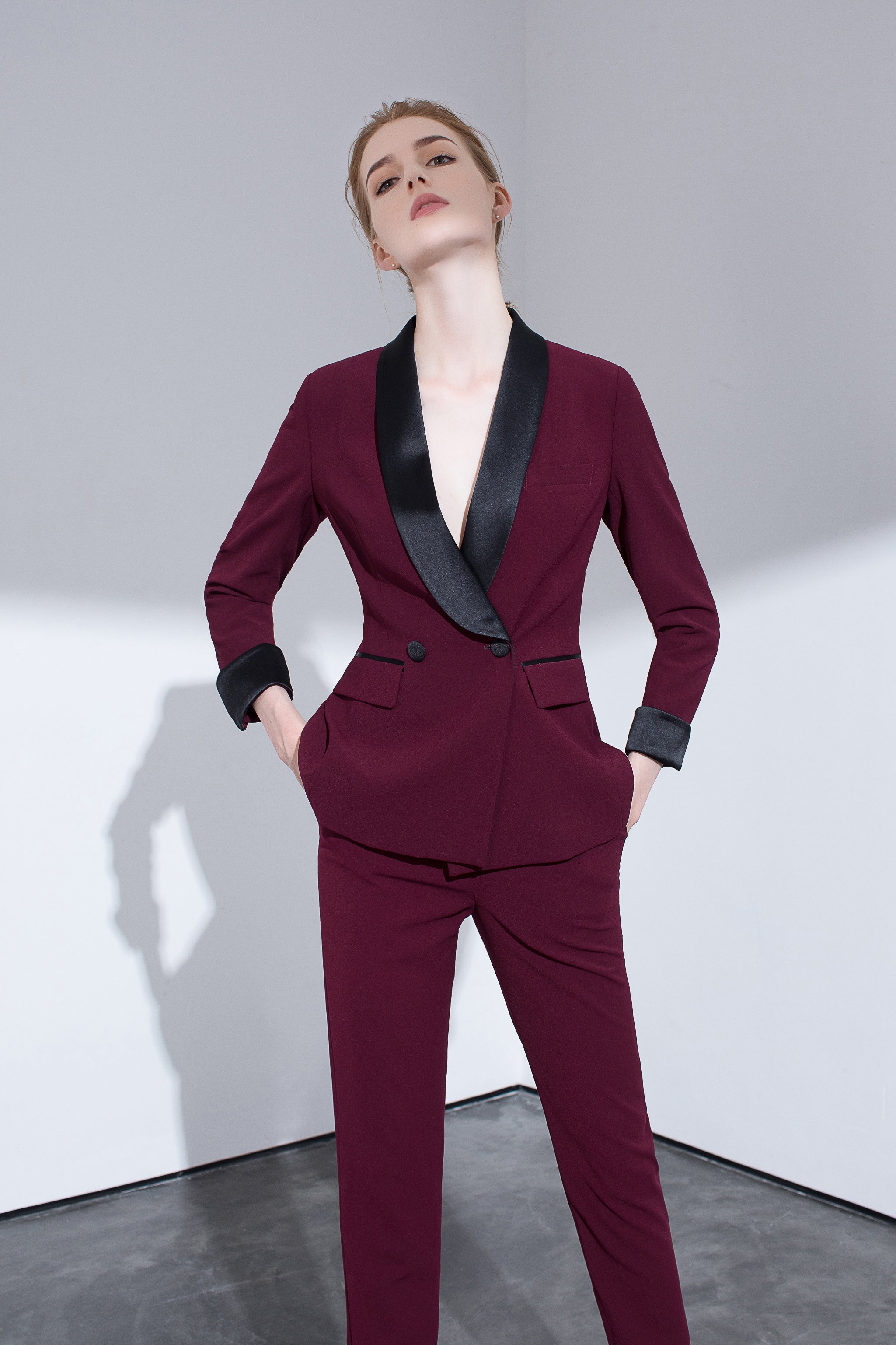 Burgundy Double-Breasted 2-Piece Pants Suit