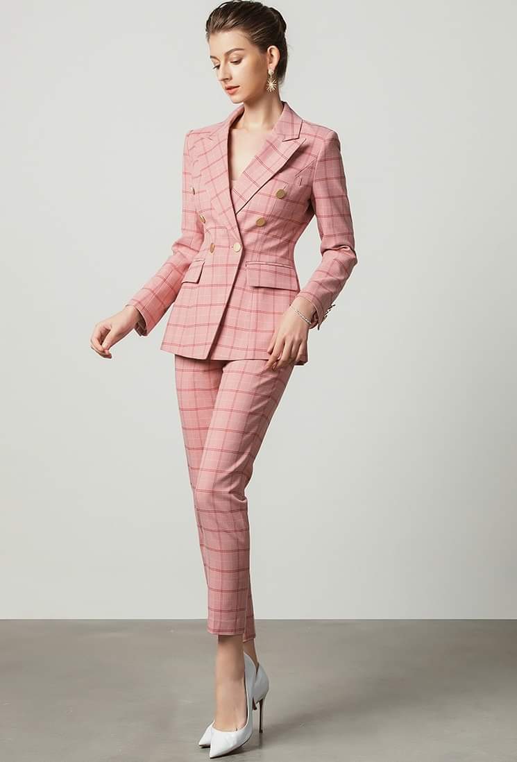 Pink Plaid 2-Piece Double Brested Suit - Blazer & Pants